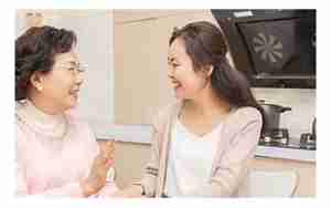 婆婆老公很亲近
