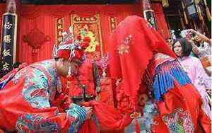 看女生朋友圈(看女)