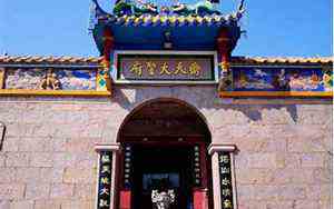 梦到孩子从高处摔下来很严重(梦见孩子从高处摔下来)